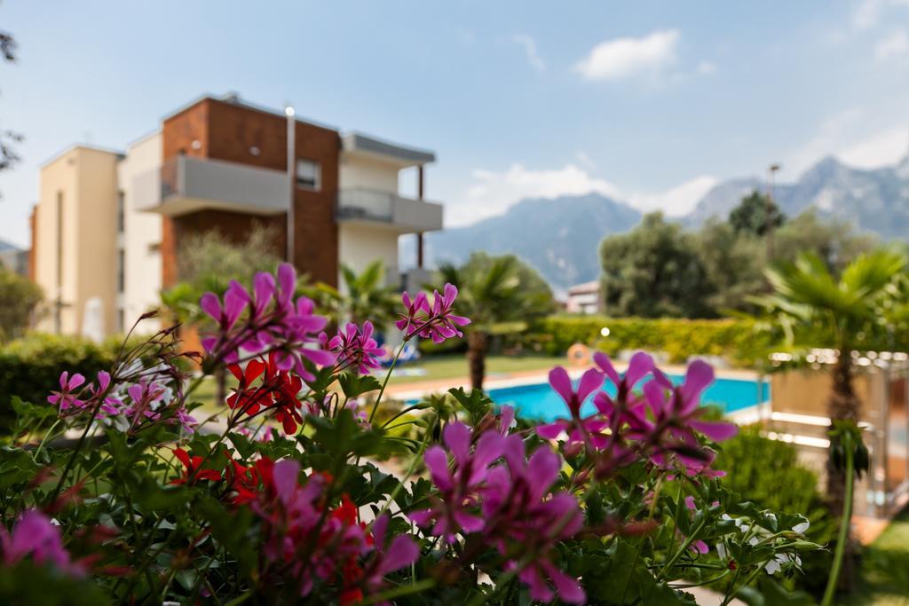 Sporthotel Villa Stella Torbole Sul Garda Exteriör bild