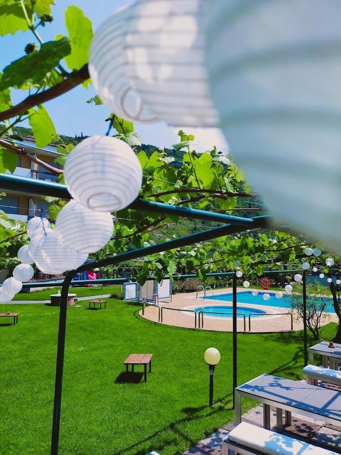 Sporthotel Villa Stella Torbole Sul Garda Exteriör bild