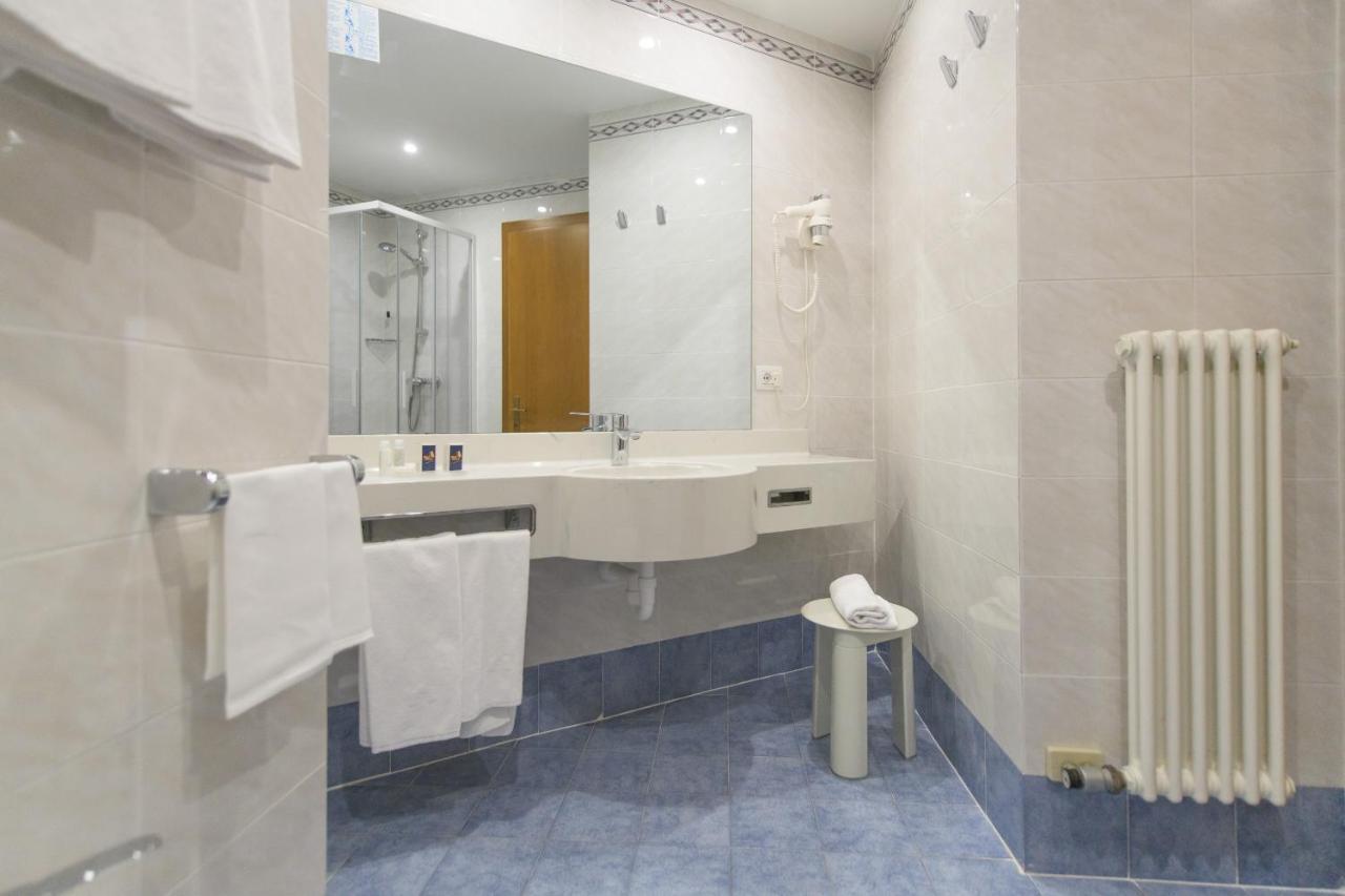 Sporthotel Villa Stella Torbole Sul Garda Exteriör bild
