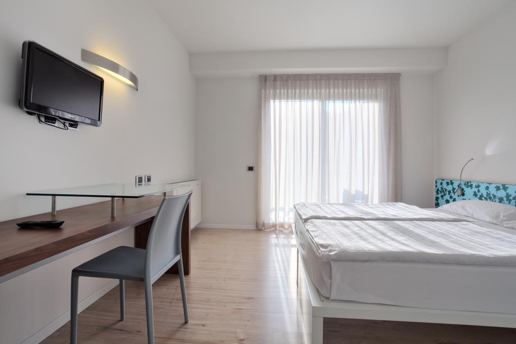 Sporthotel Villa Stella Torbole Sul Garda Exteriör bild
