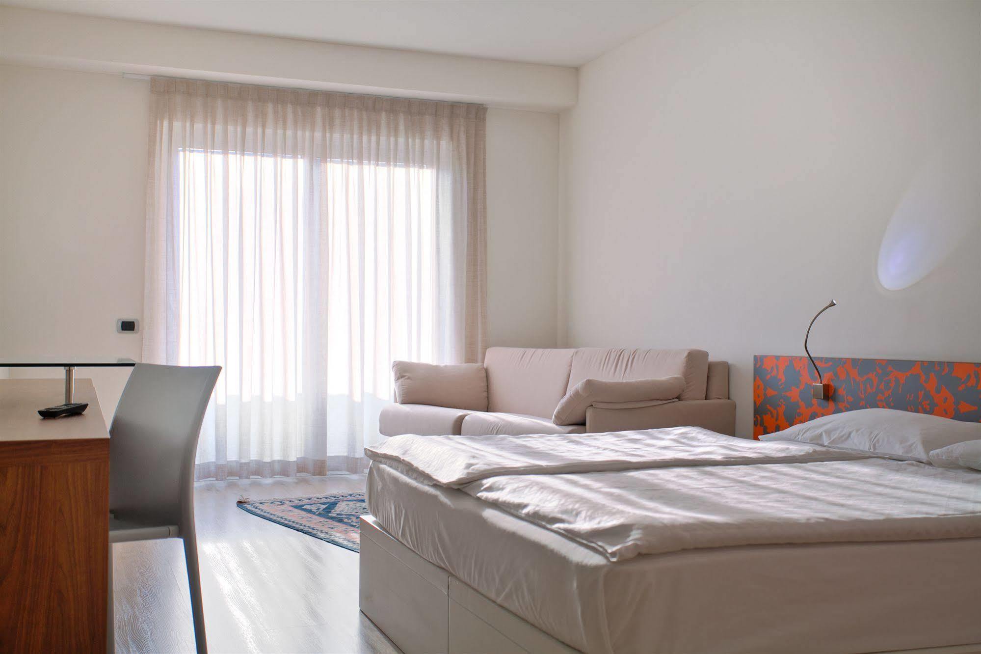 Sporthotel Villa Stella Torbole Sul Garda Exteriör bild
